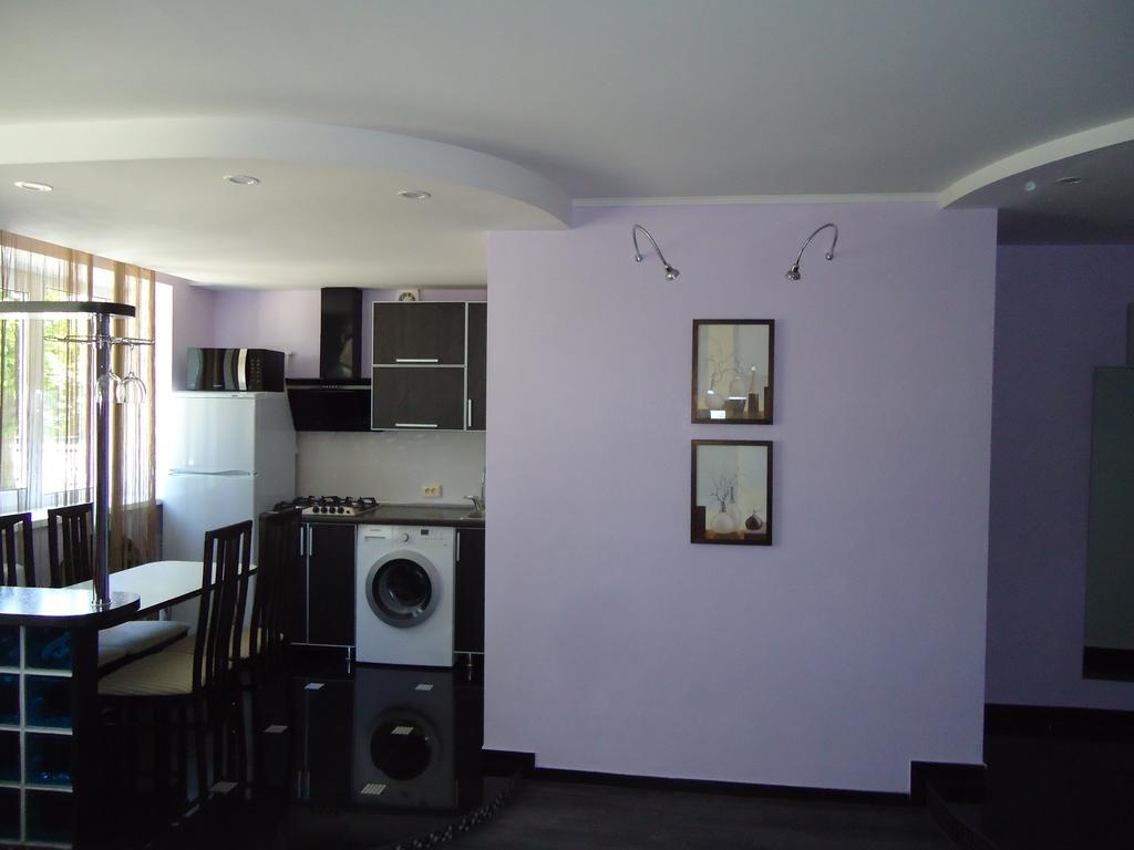 Apartment On Sovetskaya 103 Bobruisk Exterior foto